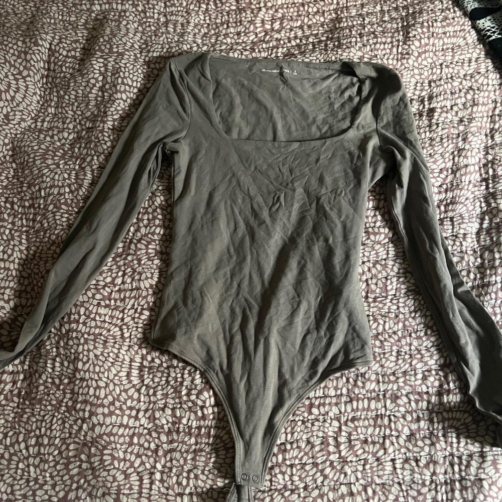 Abercrombie and Fitch Long Sleeve Taupe Bodysuit